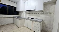 Blk 138 Tampines Street 11 (Tampines), HDB Executive #557943541